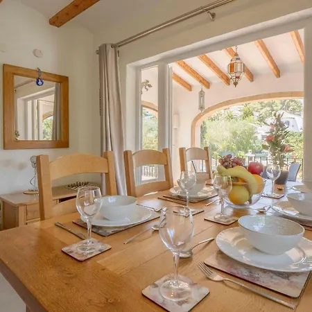 빌라 Casa Angilaga